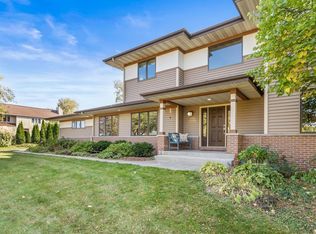 9501 Blackhawk Rd, Middleton, WI 53562