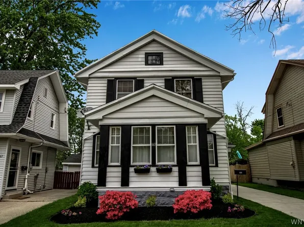 663 Crescent Ave, Buffalo, NY 14216