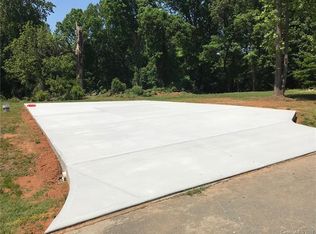 504 Carole Ln, Charlotte, NC