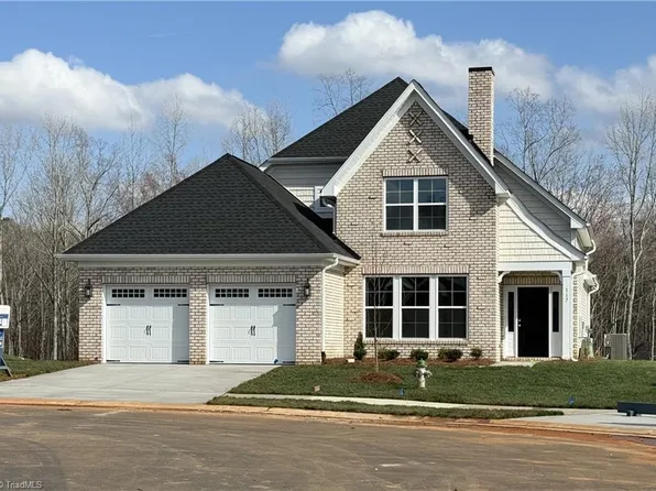 117 Lovefeast Dr, Advance, NC 27006