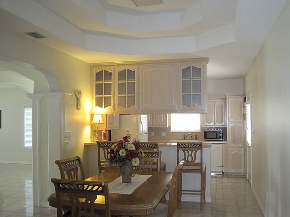5th image of 1416 El Paseo Dr
