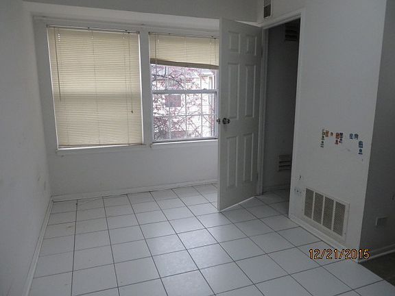 2nd image of 1251 Wyndham Dr APT 206