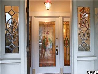 2nd image of 2215 Market St