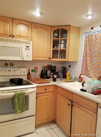 1st image of 9470 Live Oak Pl APT 207
