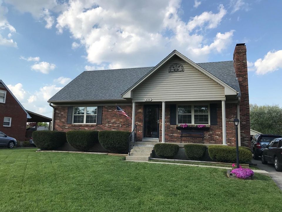 1st image of 439 Plymouth Dr
