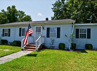 5901 Fawkes St, Portsmouth, VA 23703