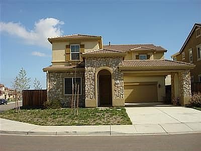 2nd image of 1647 Tamarisk Ln