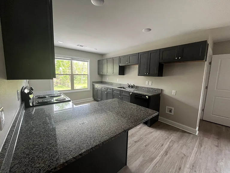 817 Ellis St — Photo 26