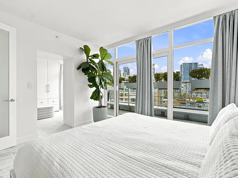 189 Davie St #Penthouse 1701 — Photo 18