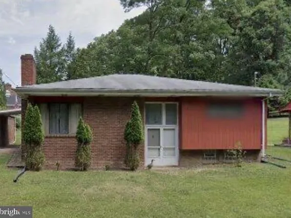4 Swan View Dr, Pittsburgh, PA 15237