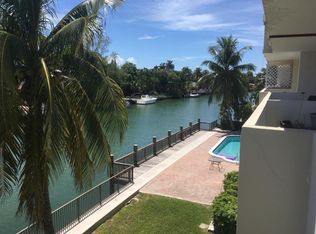 4011 N Meridian Ave, Miami Beach, FL 33140