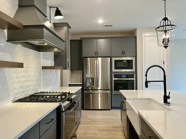 104 Myrtle Rd, Warren, NJ 07059