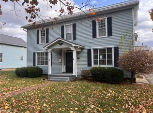 236 S Elm St, Columbiana, OH 44408