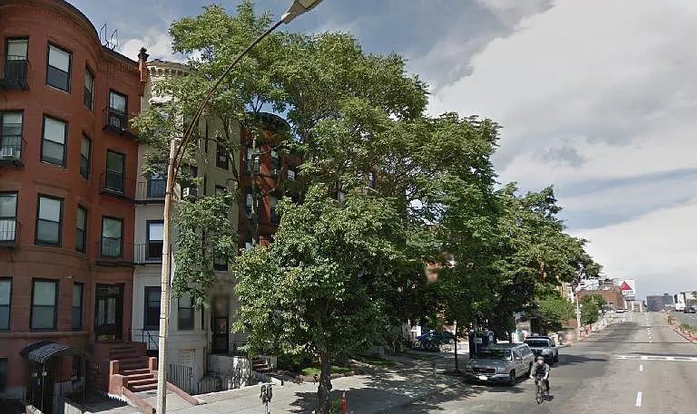 854 Beacon St #6 — Photo 2