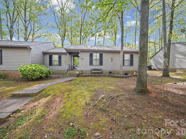 2788 Redbud Ln, Fort Mill, SC 29715