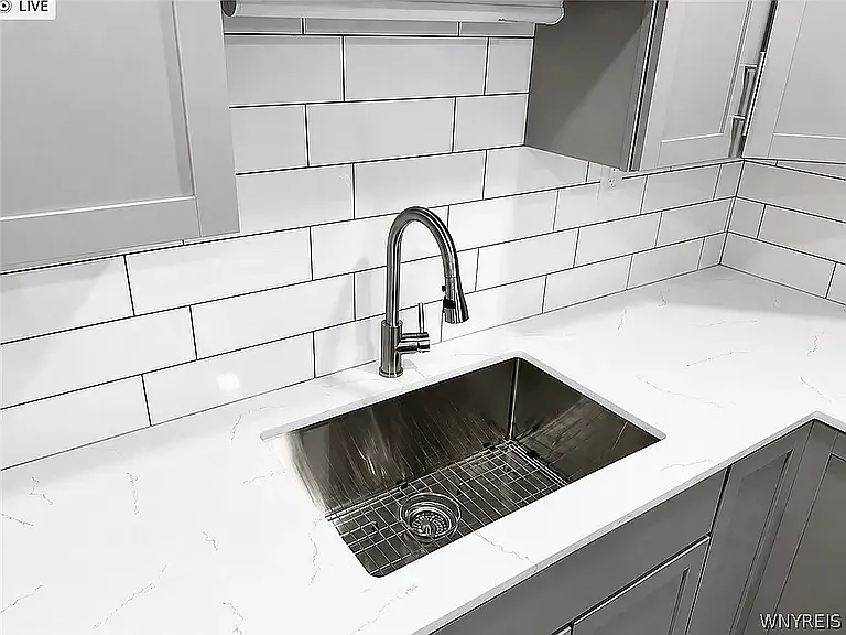 6293 Robinson Rd #4 — Photo 8