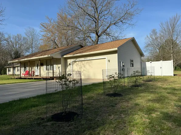 134 Meadow Ln, Prudenville, MI 48651