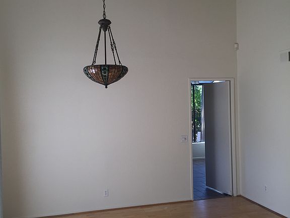 Formal ding room with new flooring