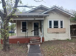 702 W Malone, San Antonio, TX 78225