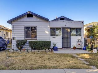 2453 Hayes Ave, Long Beach, CA 90810