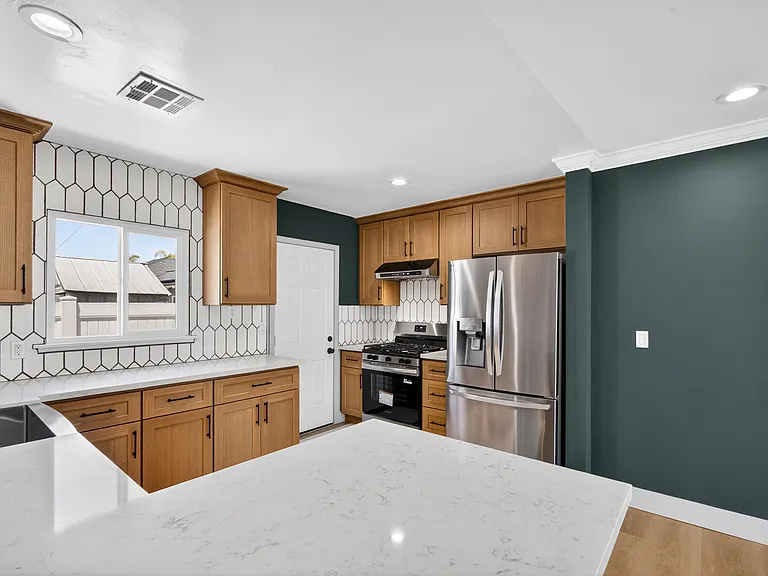 1243 E Almond Ave #1243 — Photo 14