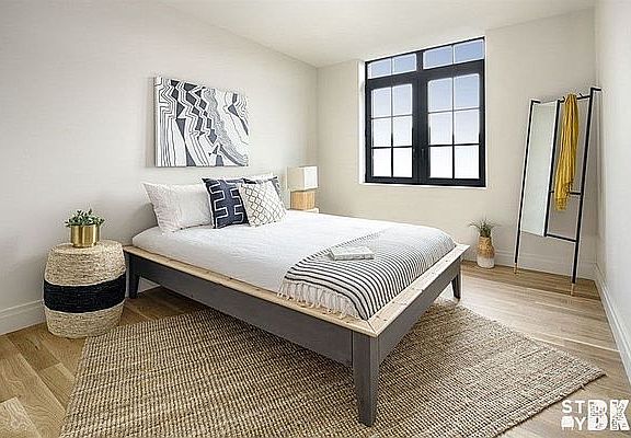 5th image of 1005 Atlantic Ave #6E