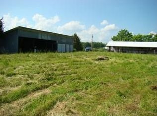 9262 Graceland Lane Rd, Saint Louisville, OH 43071