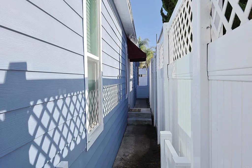 1 bed, 400 sqft, $3,000 — Photo 2