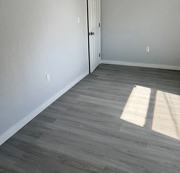803 22nd Ave N #4 — Photo 5
