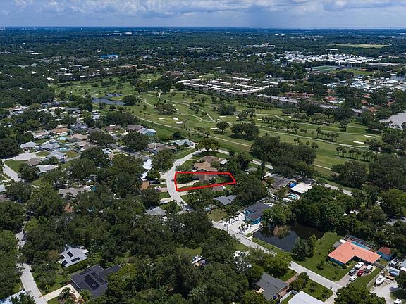 3rd image of 12811 LAKE DRIVE