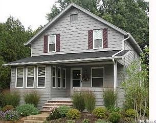 2nd image of 169 W Aurora Rd