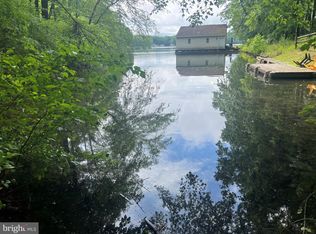 Thelma Ln, Mineral, VA 23117