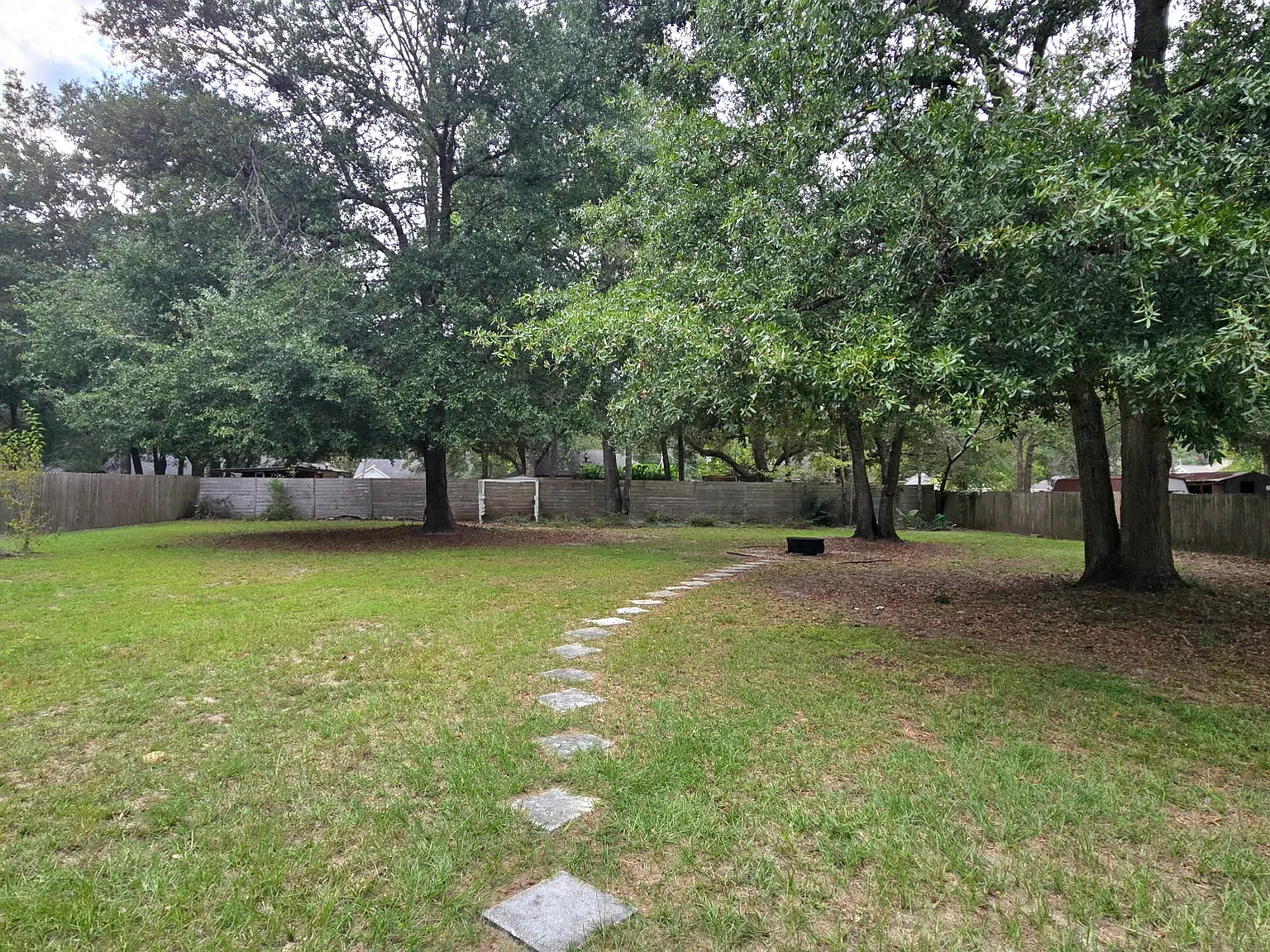3 bed, 1263 sqft, $1,850 — Photo 3
