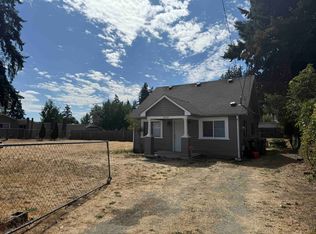 8042 S Ainsworth Ave, Tacoma, WA 98408