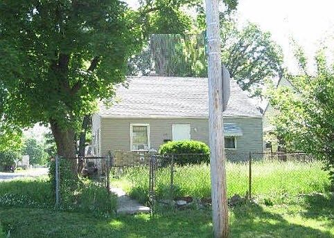 2nd image of 2194 Jefferson Ave