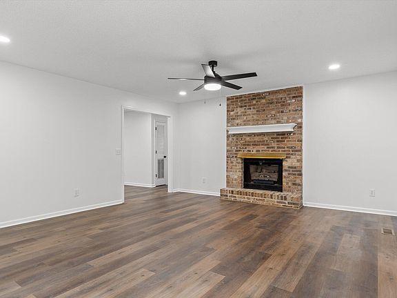 5th image of 7519 Walnut Hills Dr