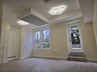 3264 45th St, Astoria, NY 11103