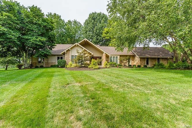 1st image of 103 Meadowbrook Cntry Cl Est