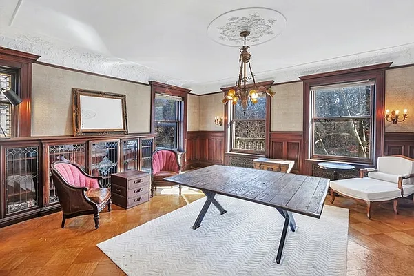 Rented by Brown Harris Stevens | media 10