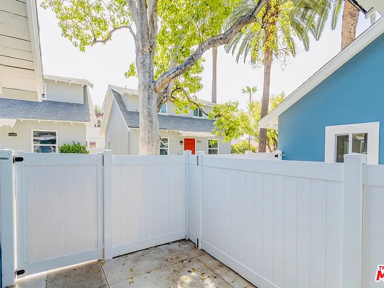 1227 E Harvard St #B — Photo 12