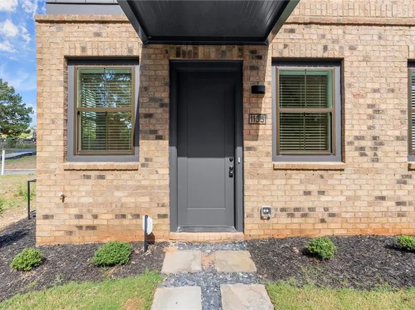 1135 Knight Walk NW, Atlanta, GA 30318