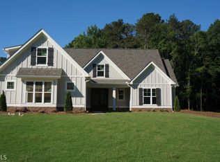 110 Brinley Dr, Sharpsburg, GA 30277