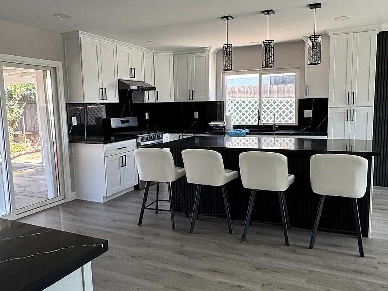 10385 Cheviot Ct — Photo 3