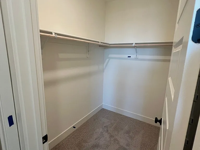 8215 Lush Pl — Photo 11