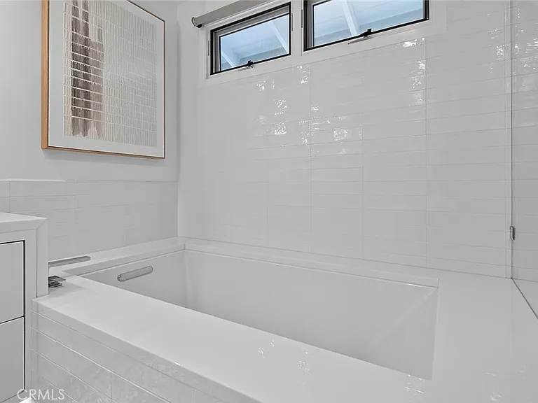 3500 Surfview Ln — Photo 27