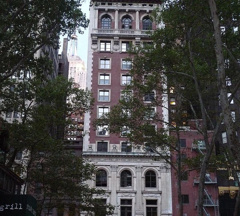 1st image of 30 W 40th St #6D