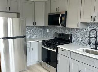 1106 Avenue C FLOOR 2, Bayonne, NJ 07002