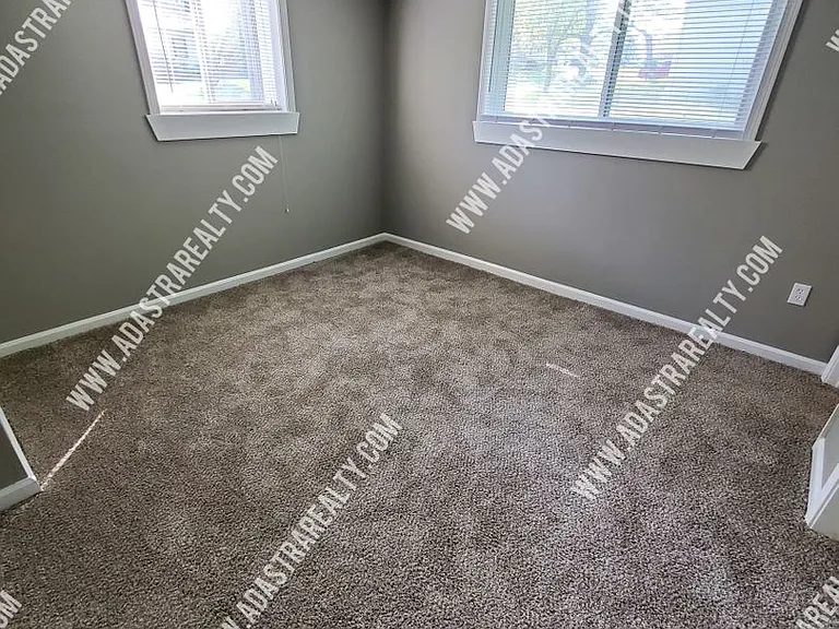 9532 Booth Ave — Photo 10