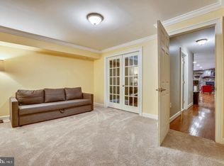 9509 Watkins Rd, Gaithersburg, MD 20882