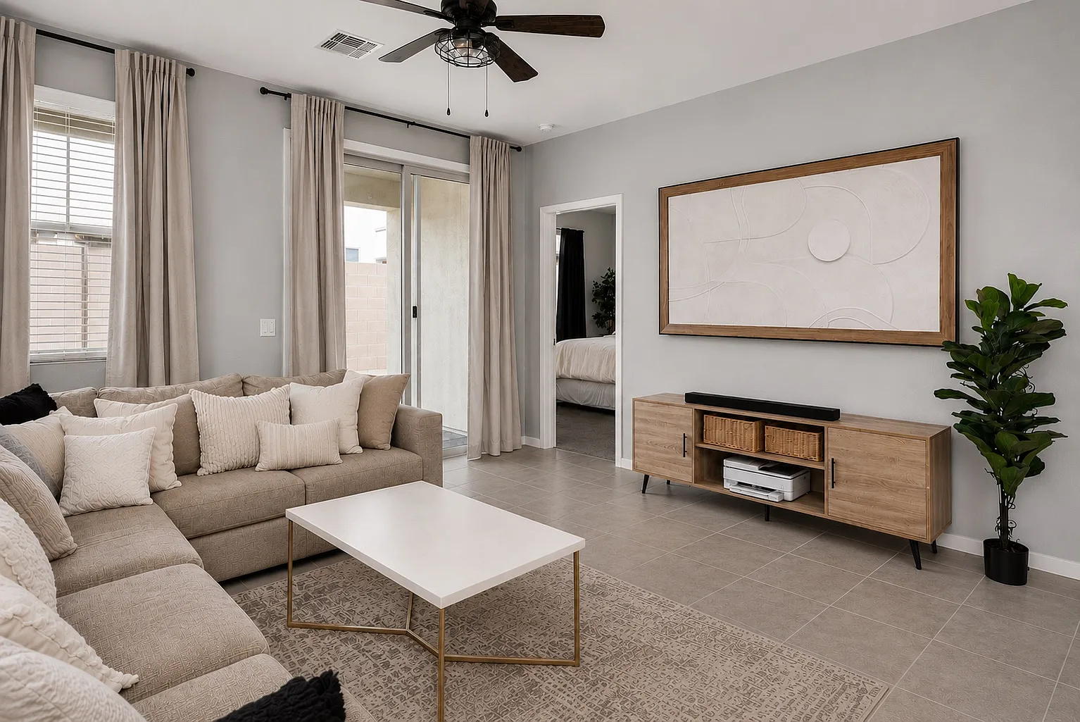 3 bed, 1324 sqft, $2,399 — Photo 3